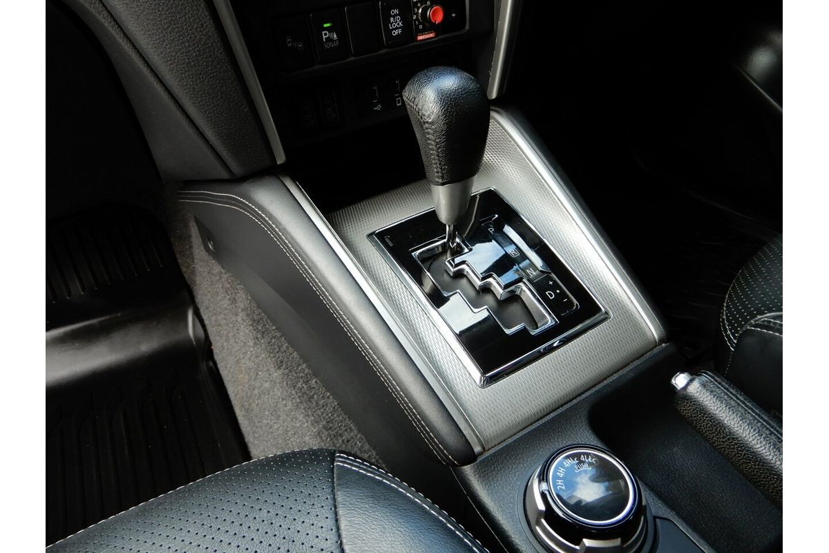 2022 Mitsubishi Triton GSR MR 4X4