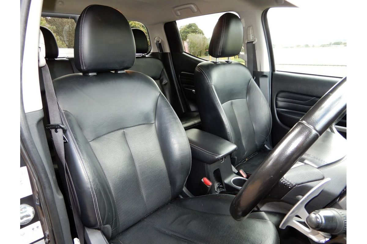 2022 Mitsubishi Triton GSR MR 4X4