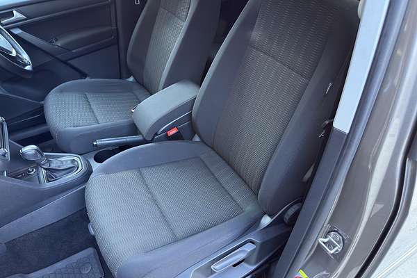 2017 Volkswagen Caddy TSI220 Comfortline 2K LWB