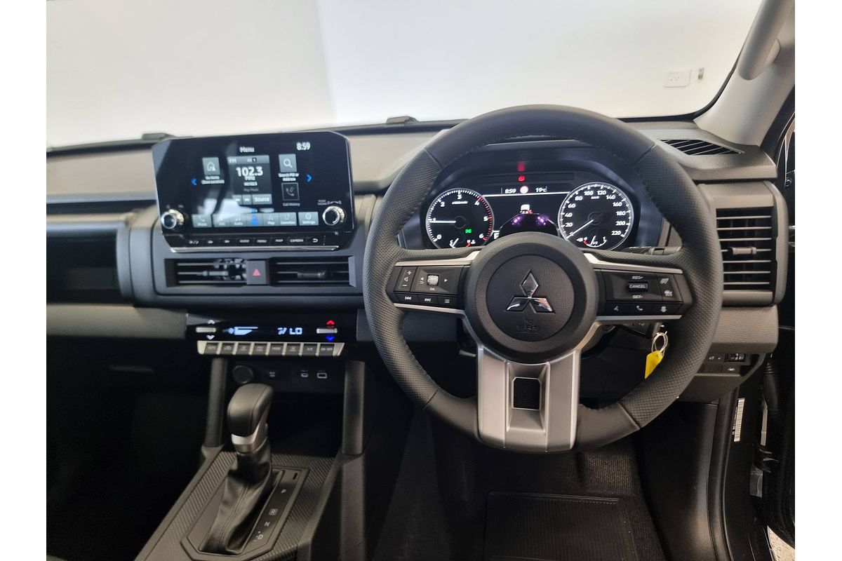 2024 Mitsubishi Triton GLX-R MV 4X4