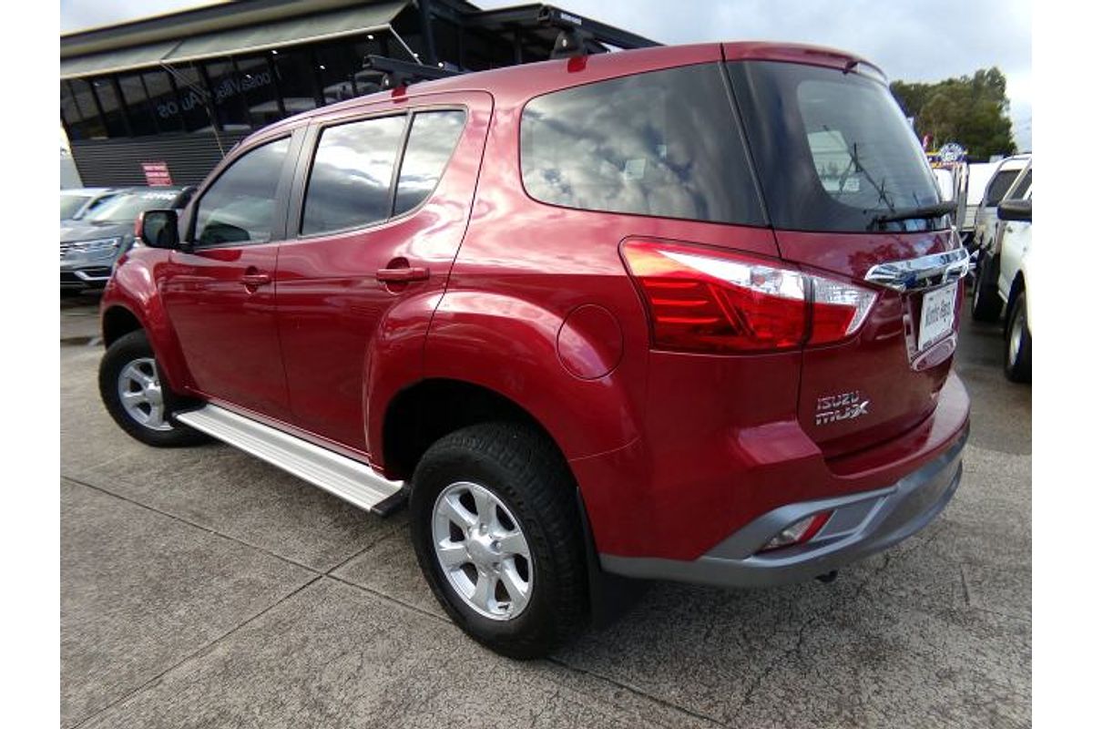 2020 Isuzu MU-X LS-M