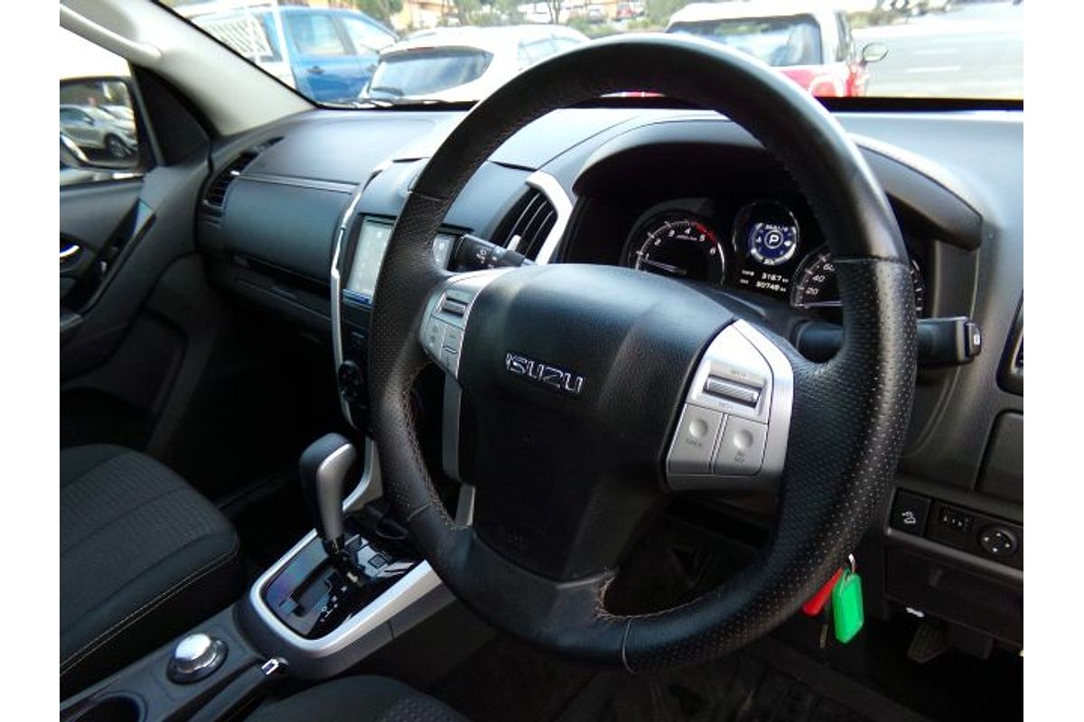 2020 Isuzu MU-X LS-M