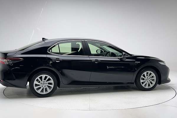 2024 Toyota Camry Ascent AXVH70R