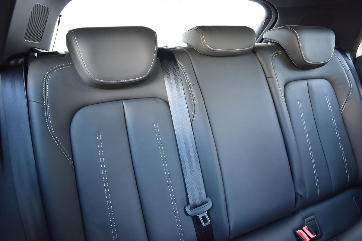 2023 Audi SQ2 GA