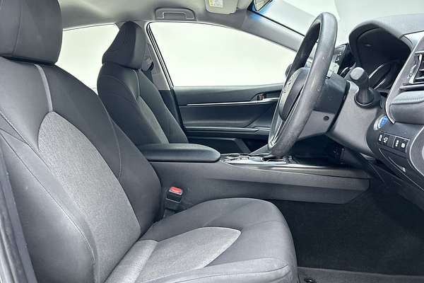 2024 Toyota Camry Ascent AXVH70R