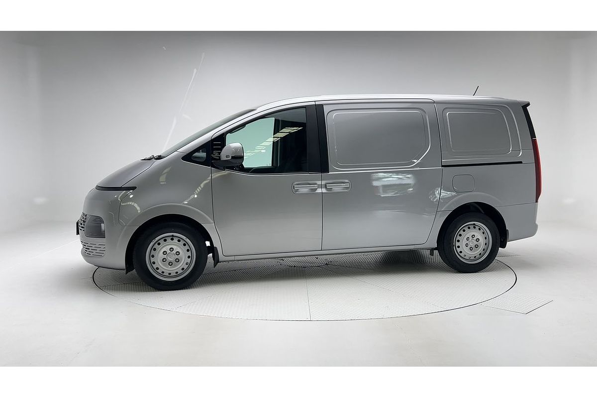 2021 Hyundai STARIA LOAD US4.V1