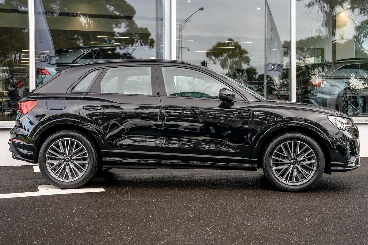 2025 Audi Q3 35 TFSI F3