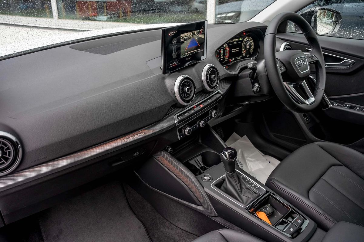 2025 Audi Q2 40 TFSI S line GA