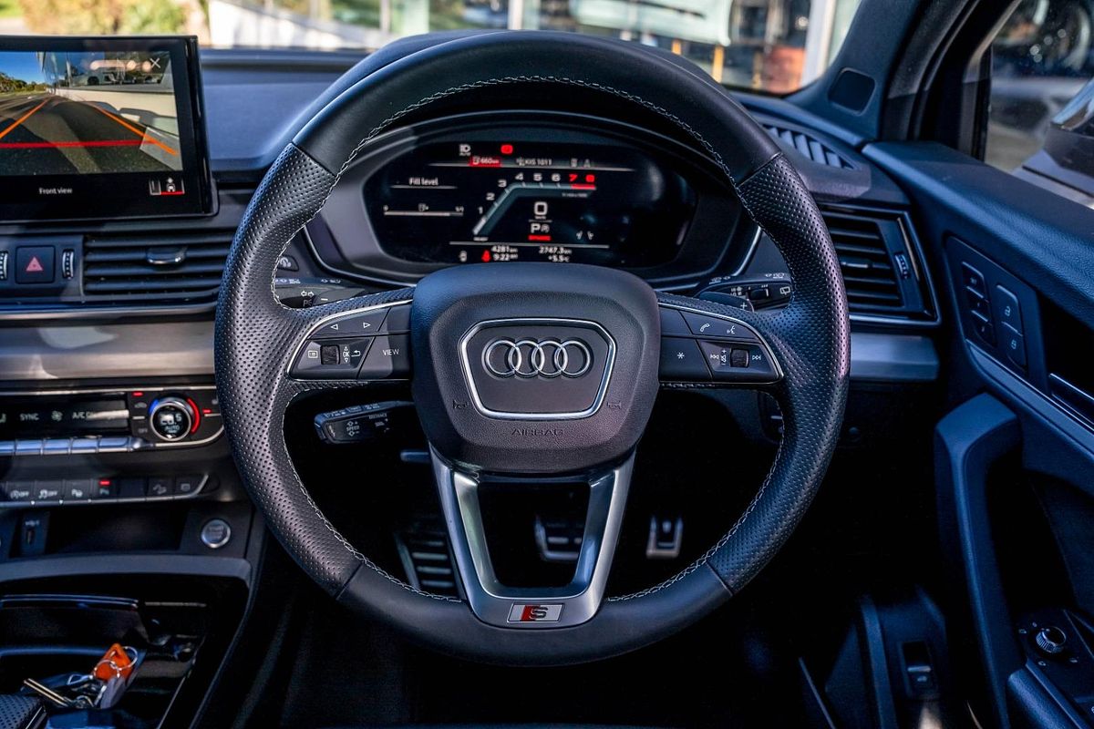 2024 Audi Q5 45 TFSI S line FY