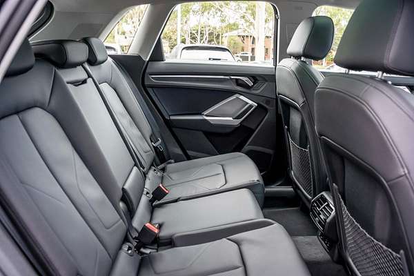 2025 Audi Q3 35 TFSI F3