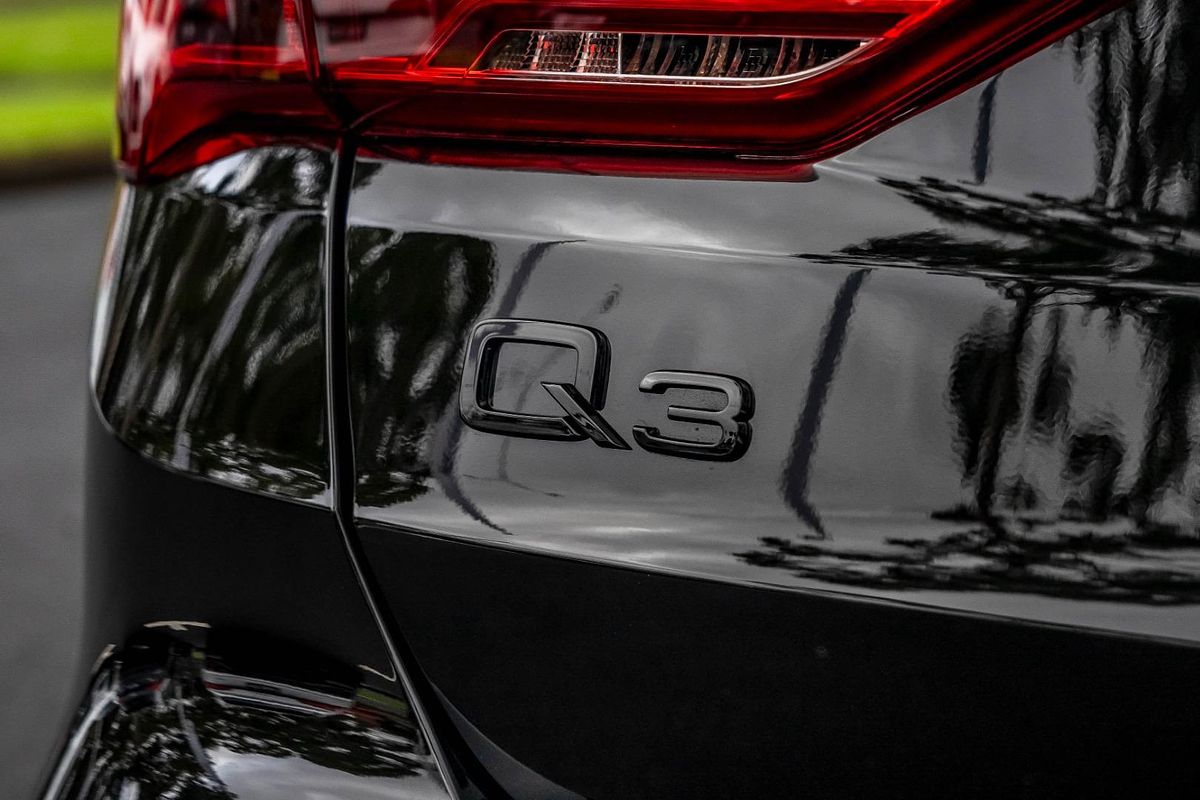 2025 Audi Q3 35 TFSI F3