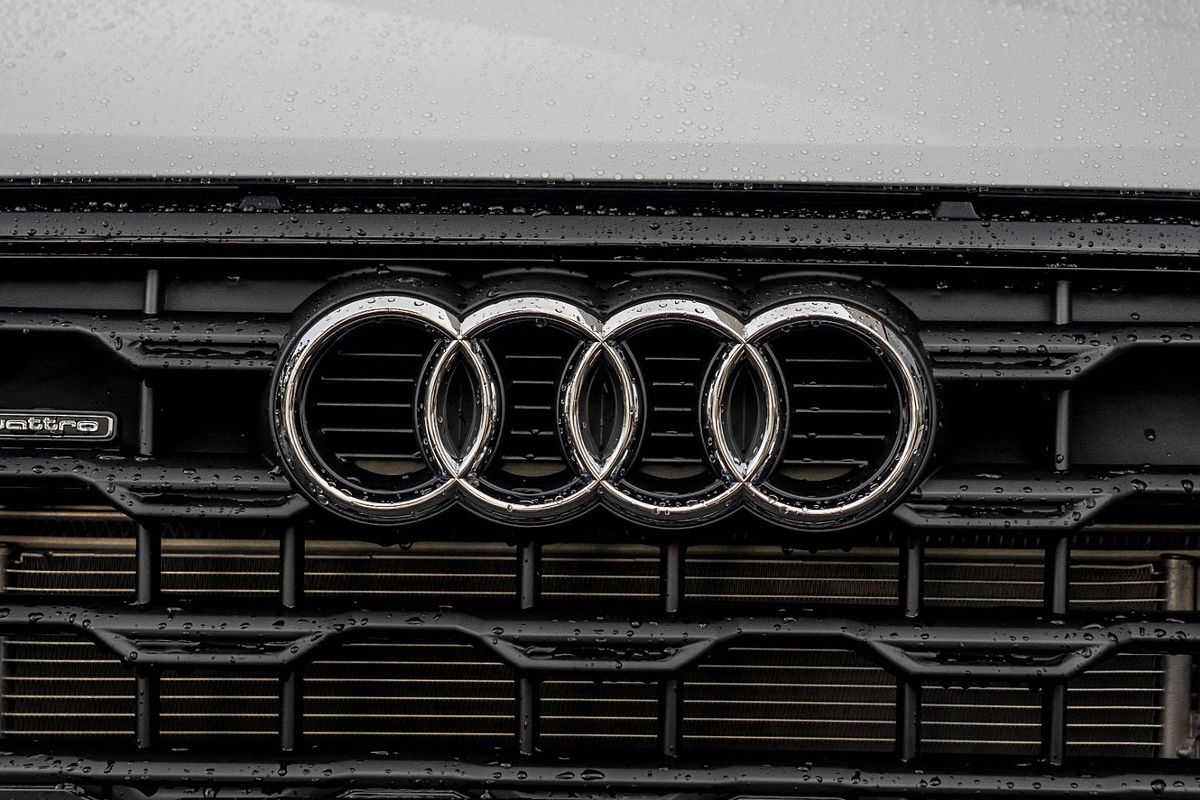 2025 Audi Q2 40 TFSI S line GA