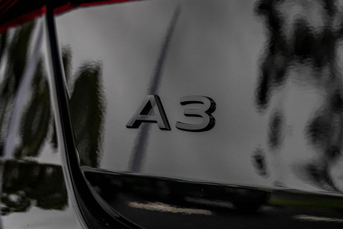 2025 Audi A3 35 TFSI S line GY