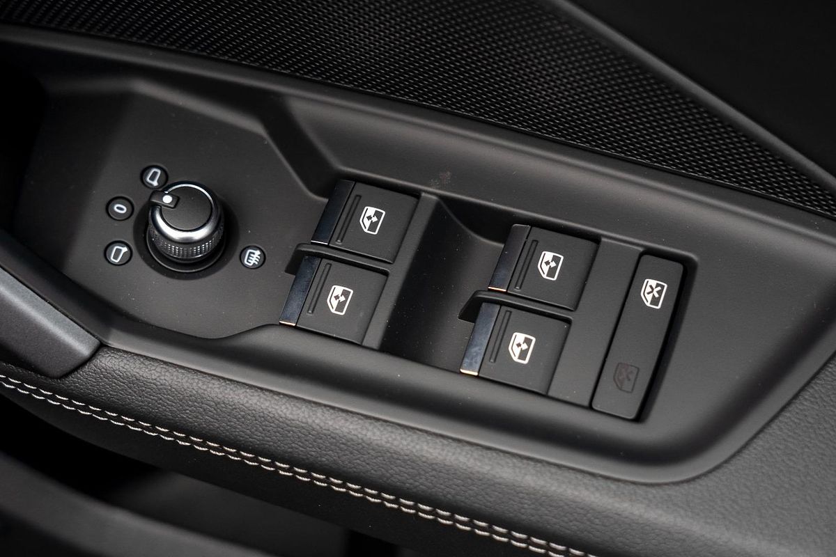 2025 Audi A3 35 TFSI S line GY