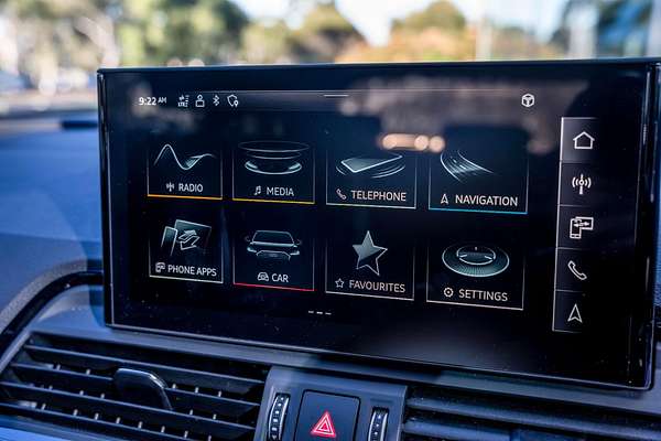 2024 Audi Q5 45 TFSI S line FY