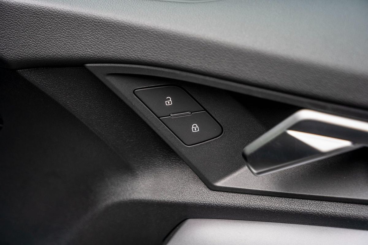 2025 Audi A3 35 TFSI S line GY