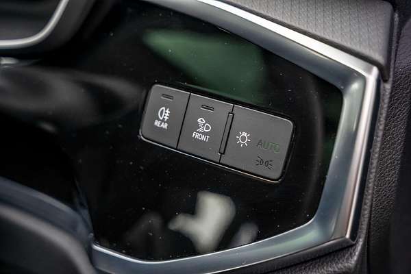 2025 Audi Q3 35 TFSI F3