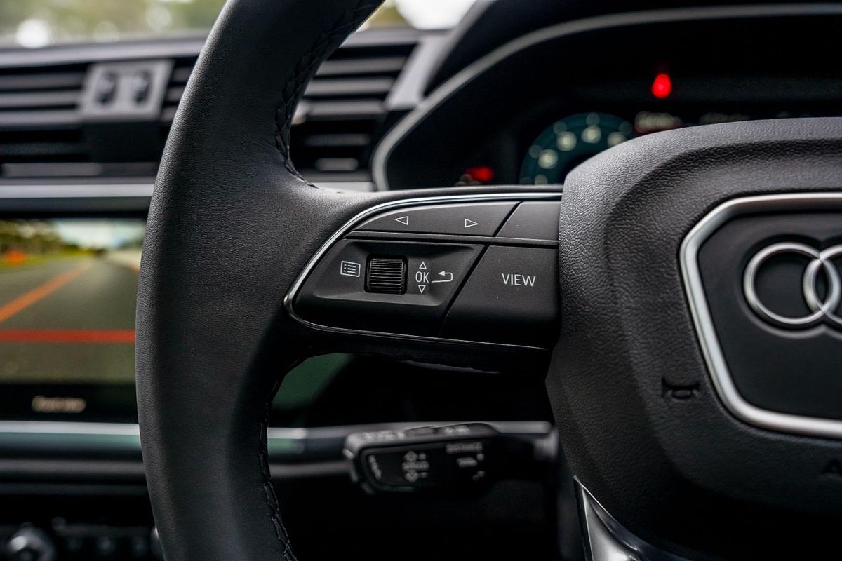 2025 Audi Q3 35 TFSI F3