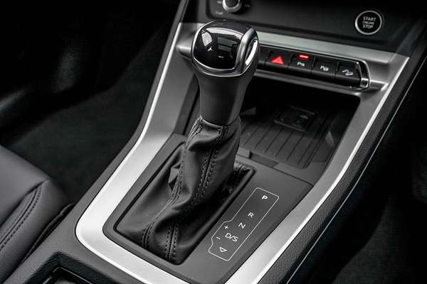2025 Audi Q3 35 TFSI F3