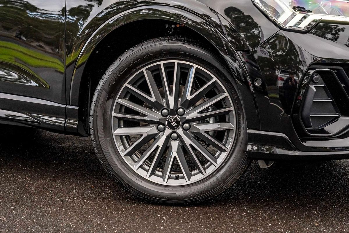 2025 Audi Q3 35 TFSI F3
