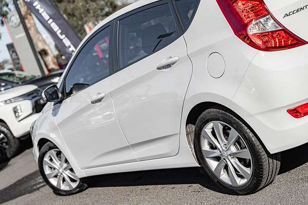 2018 Hyundai Accent Sport RB6