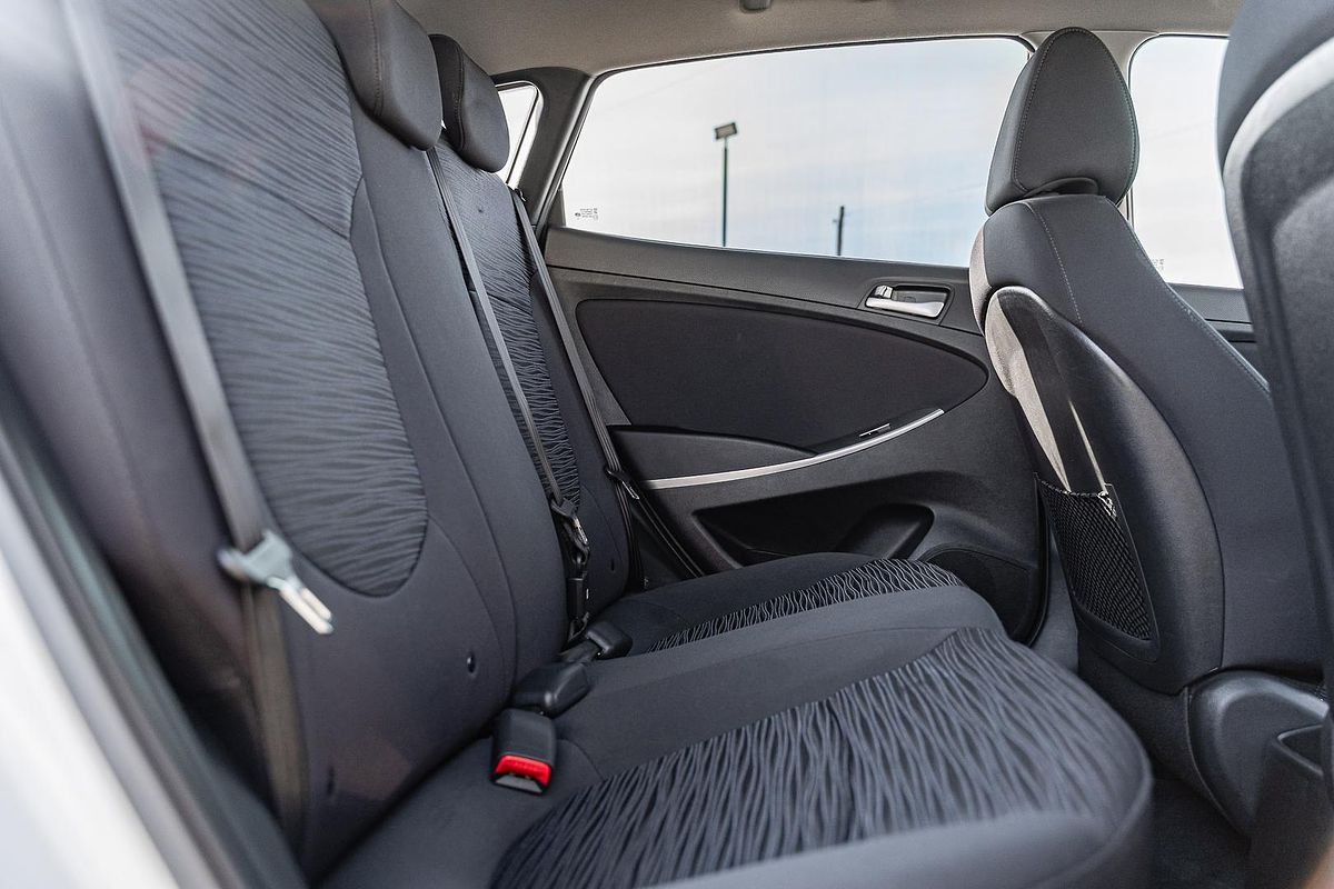 2018 Hyundai Accent Sport RB6