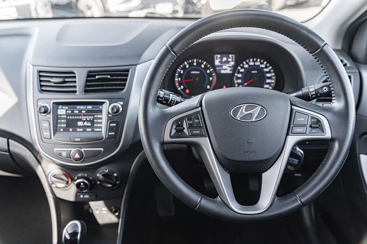 2018 Hyundai Accent Sport RB6