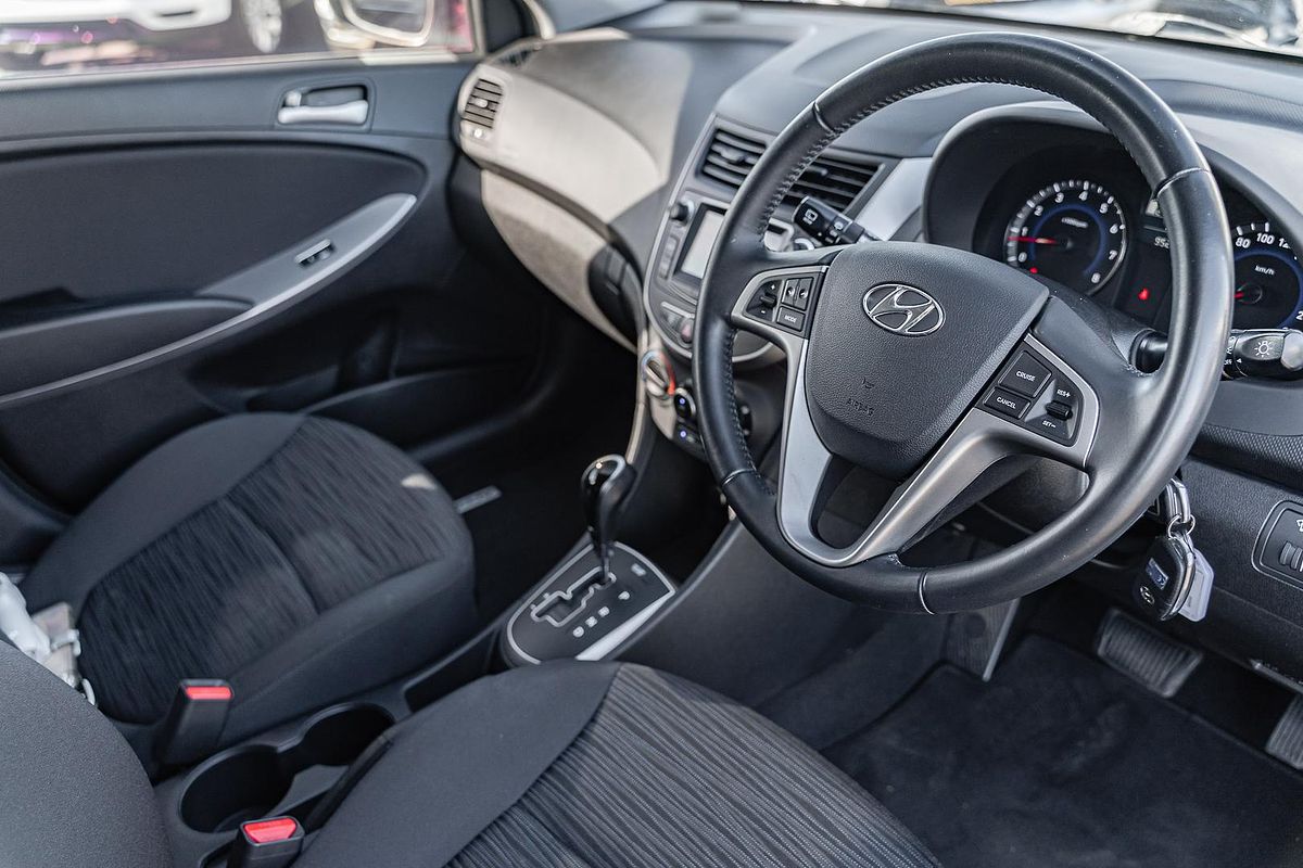 2018 Hyundai Accent Sport RB6