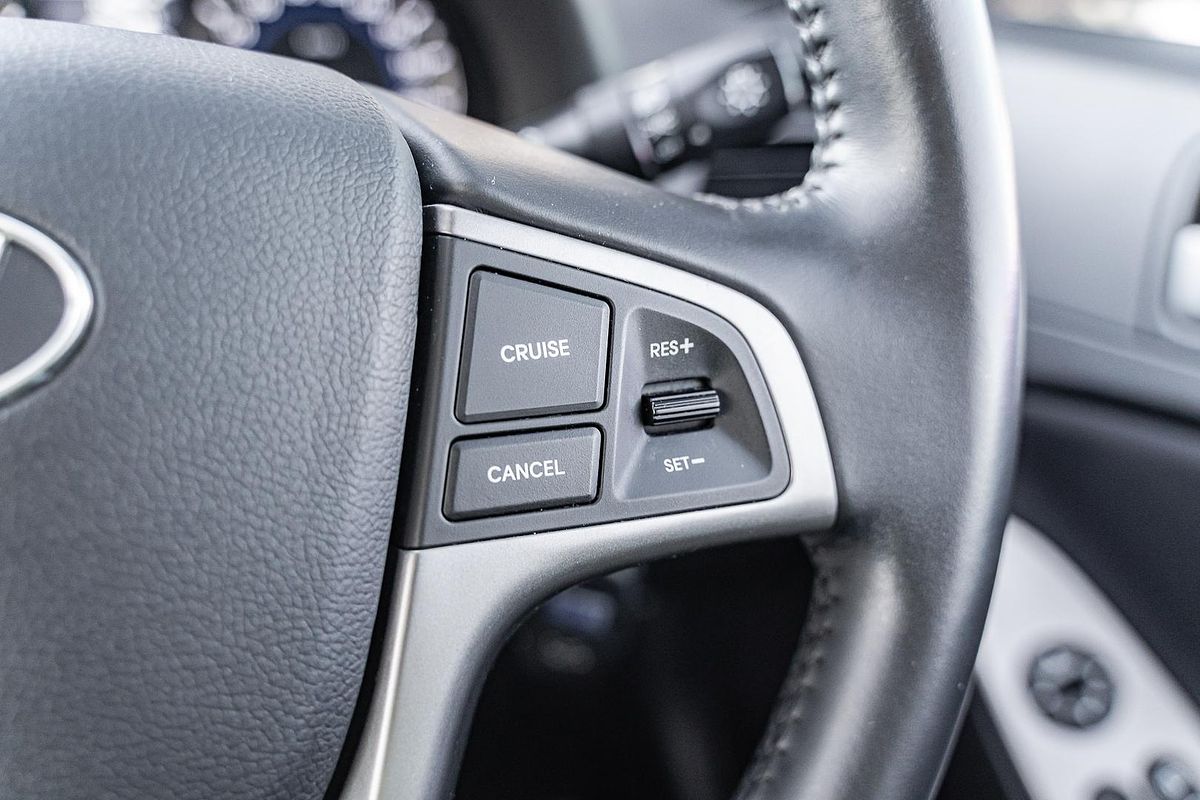 2018 Hyundai Accent Sport RB6