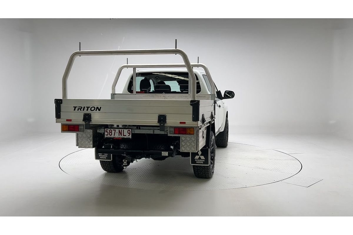 2019 Mitsubishi Triton GLX ADAS MR 4X4