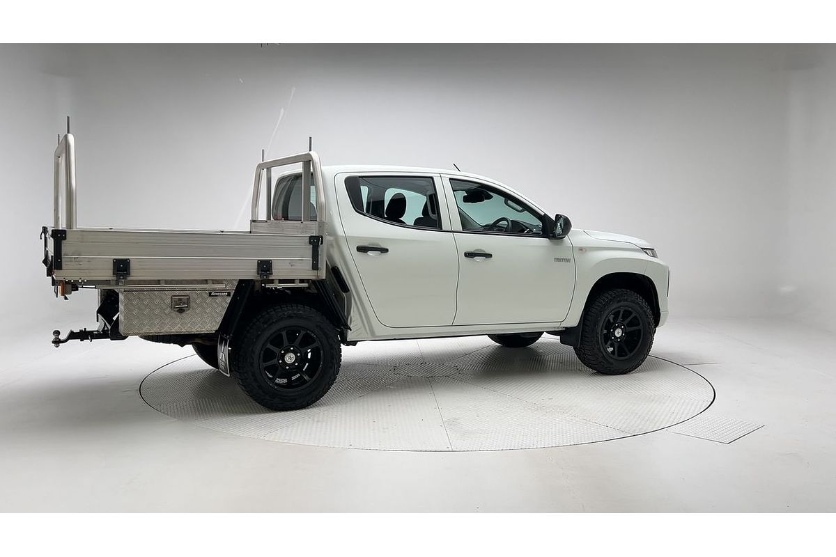 2019 Mitsubishi Triton GLX ADAS MR 4X4