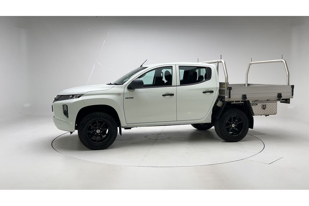 2019 Mitsubishi Triton GLX ADAS MR 4X4