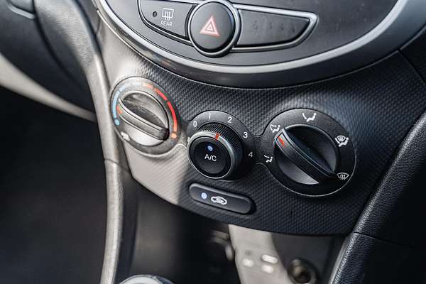 2018 Hyundai Accent Sport RB6