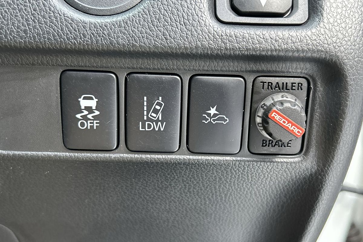 2019 Mitsubishi Triton GLX ADAS MR 4X4