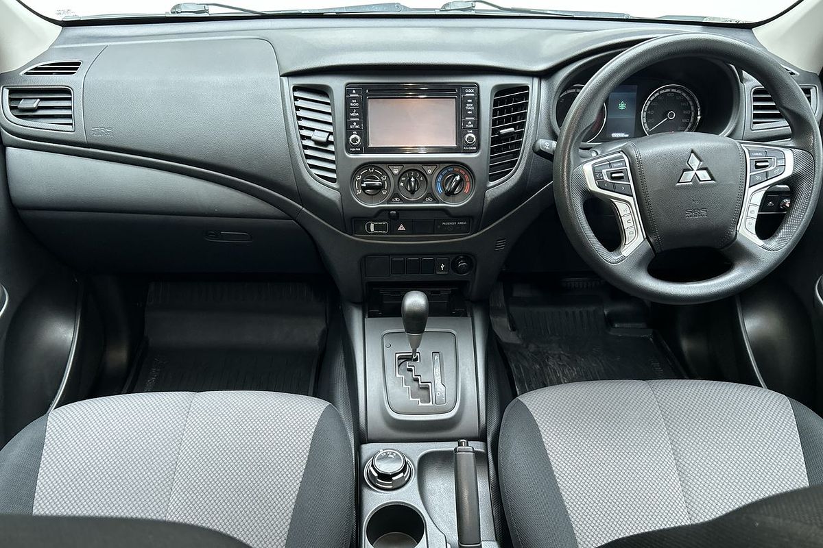 2019 Mitsubishi Triton GLX ADAS MR 4X4