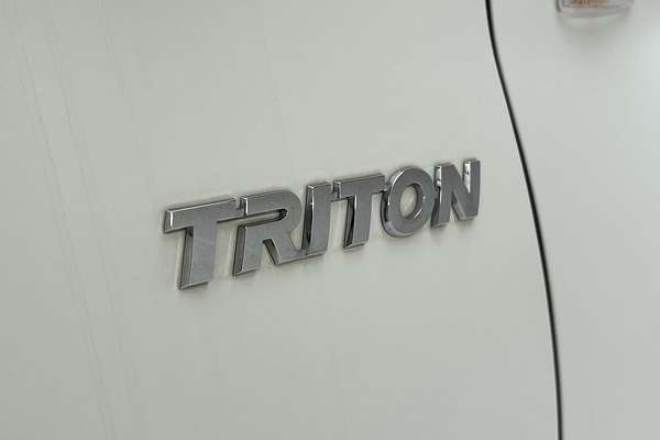 2019 Mitsubishi Triton GLX ADAS MR 4X4