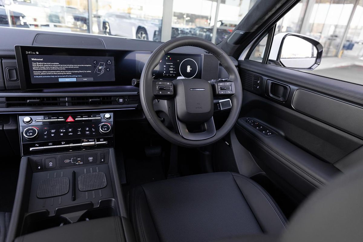 2025 Hyundai Santa Fe Calligraphy MX5.V1