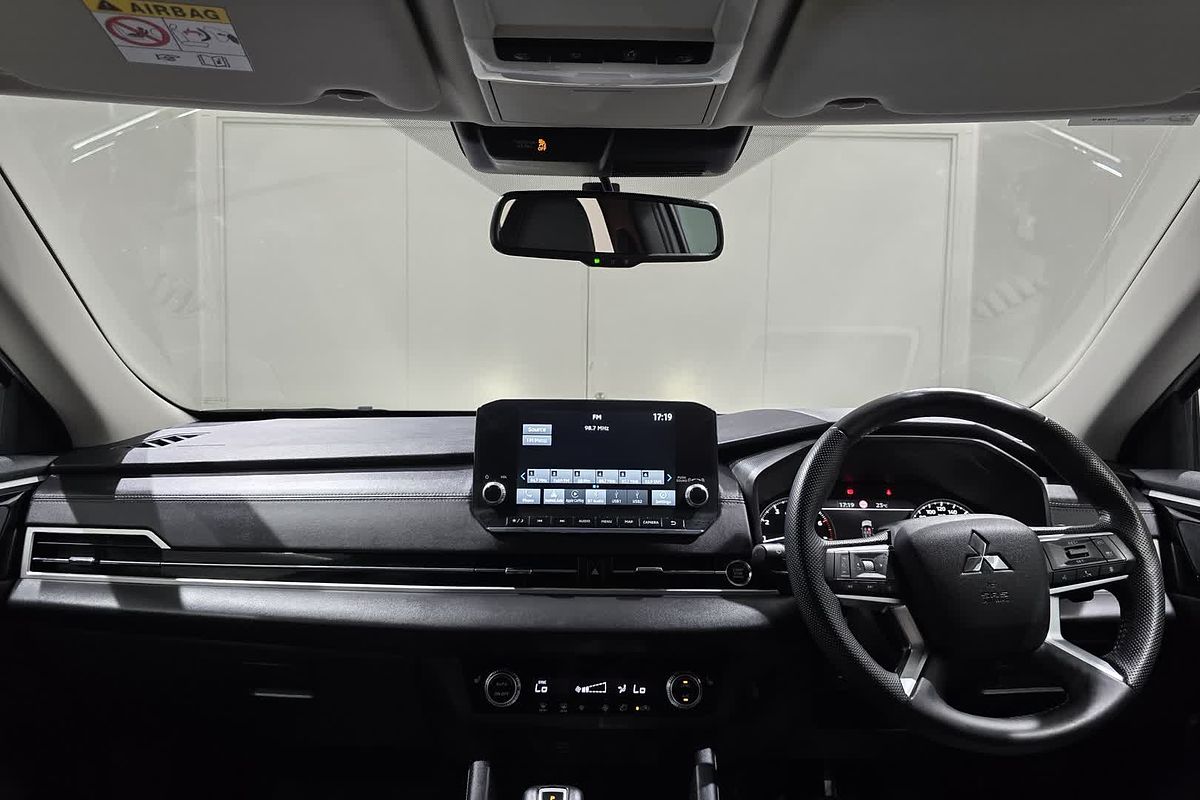 2022 Mitsubishi OUTLANDER OUTLANDER ASPIRE 7 SEAT (2WD) ZM2P46