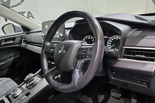 2022 Mitsubishi OUTLANDER OUTLANDER ASPIRE 7 SEAT (2WD) ZM2P46
