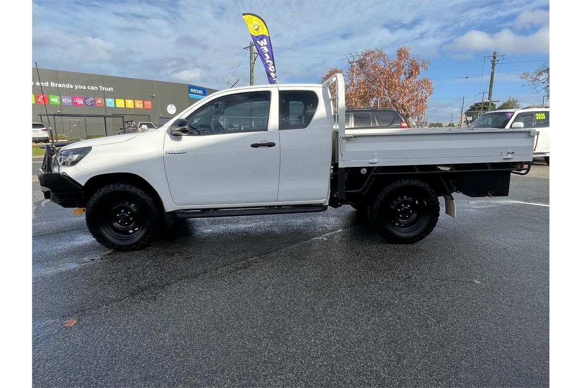 2020 Toyota Hilux Workmate GUN125R 4X4