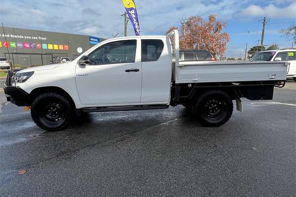 2020 Toyota Hilux Workmate GUN125R 4X4