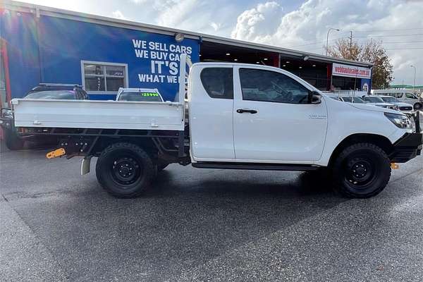 2020 Toyota Hilux Workmate GUN125R 4X4