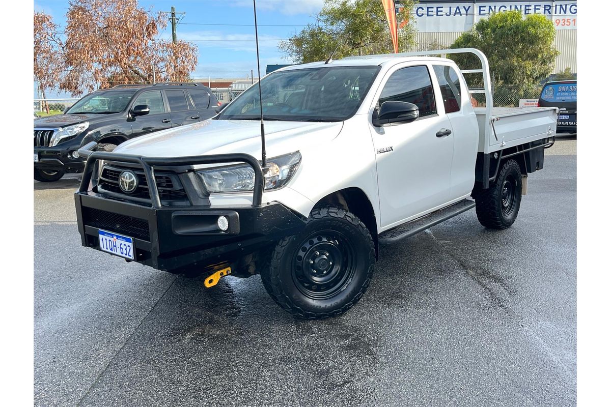 2020 Toyota Hilux Workmate GUN125R 4X4
