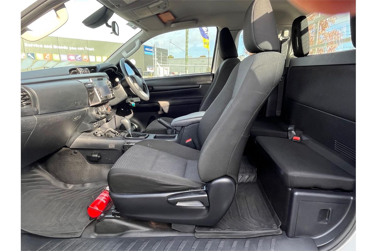 2020 Toyota Hilux Workmate GUN125R 4X4