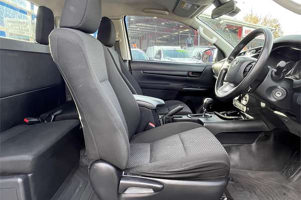 2020 Toyota Hilux Workmate GUN125R 4X4