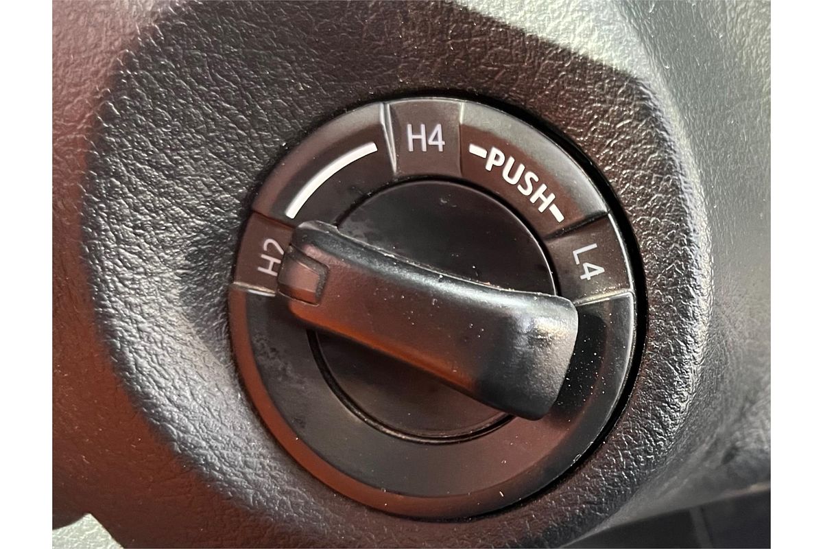2020 Toyota Hilux Workmate GUN125R 4X4
