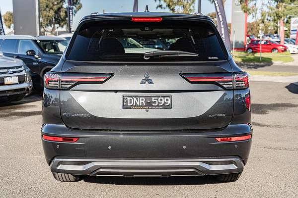 2025 Mitsubishi Outlander Exceed ZM