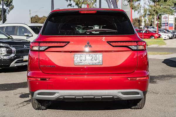 2025 Mitsubishi Outlander LS ZM