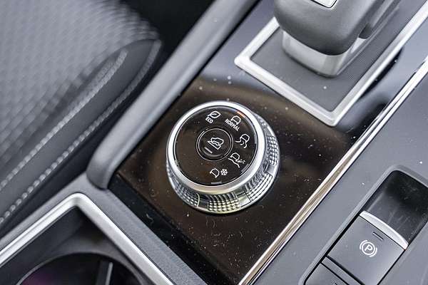 2025 Mitsubishi Outlander LS ZM