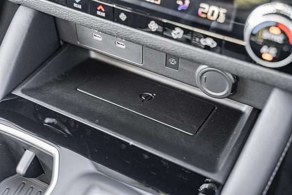 2025 Mitsubishi Outlander Exceed ZM